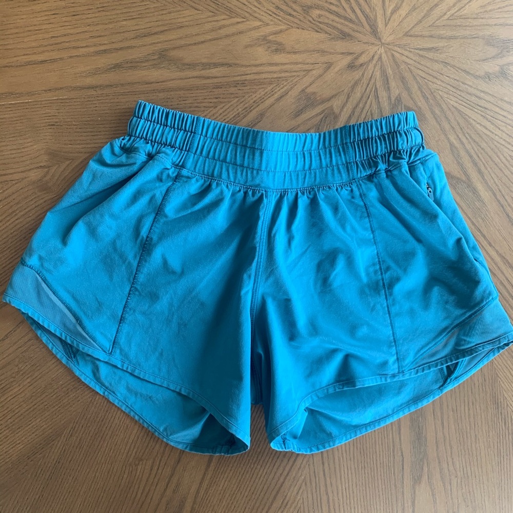 Lululemon Hotty Hot Short Long 4”